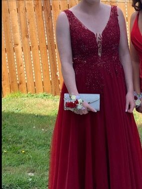 ellie wilde Burgundy V-Neck Beaded Prom Dress